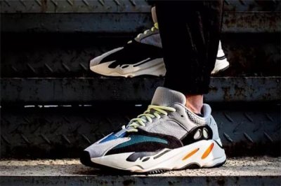 ​yeezy 700鞋带怎么系 潮人系鞋带是这样