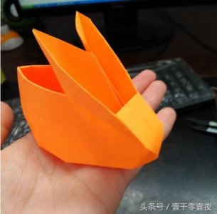 ​幼儿手工制作-中秋兔子灯笼制作方法图解