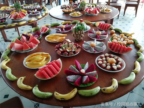 越南芽庄美食：走心的水果派对、鳄鱼肉、船餐，不一样的吃货体验